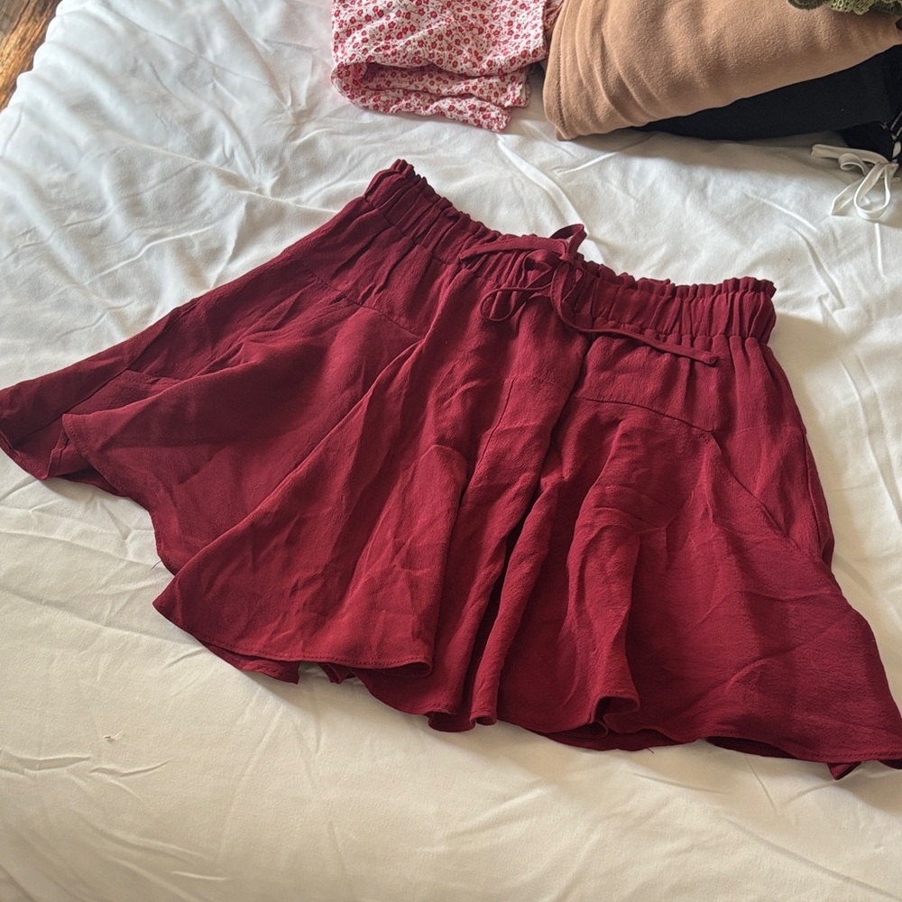 Sadie & Sage Burgundy Skort